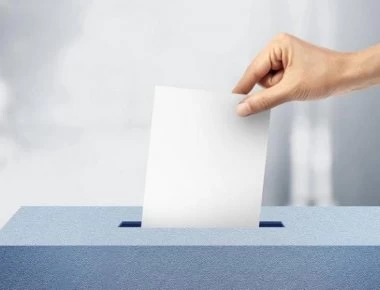 Ποιοι είναι οι τρεις νομοί της χώρας που επί 45 χρόνια ψηφίζουν πάντα τον νικητή των εκλογών